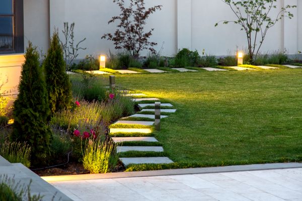 West Palm Beach Landscape Lighting Service